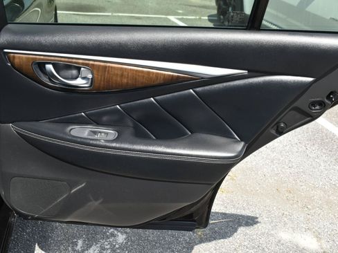 Used 2019 INFINITI Q50 Luxe w/ Essential Package (3.0T Luxe) RWD image 37