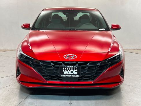 Used 2023 Hyundai Elantra SEL w/ Convenience Package FWD image 8