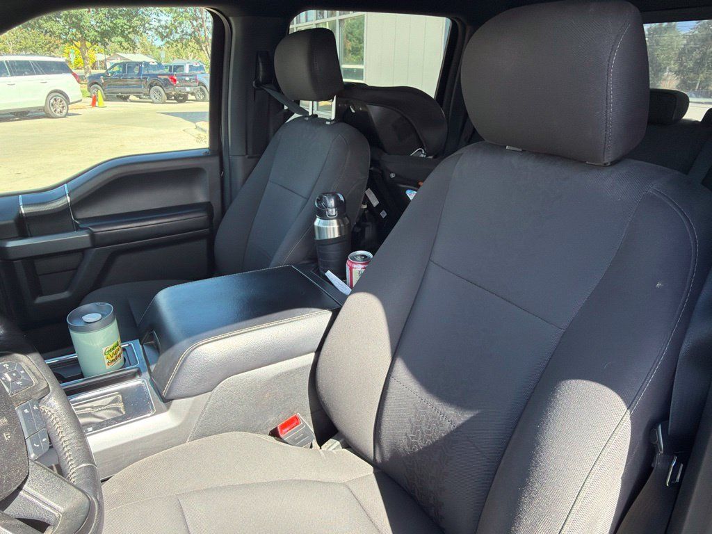 Used 2018 Ford F150 XLT w/ Equipment Group 302A Luxury AWD/4WD image 11
