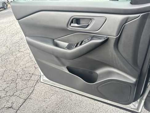 Certified 2025 Nissan Rogue S AWD/4WD image 16