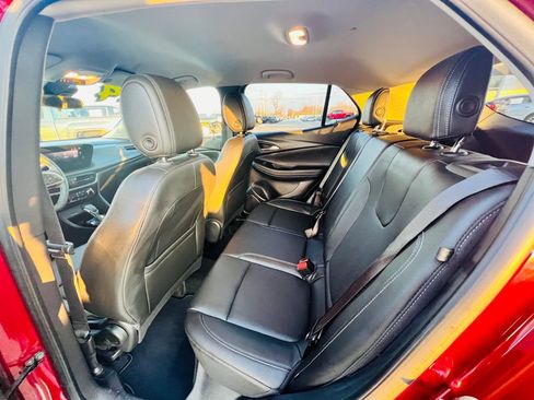 Used 2024 Buick Encore GX Sport Touring image 31