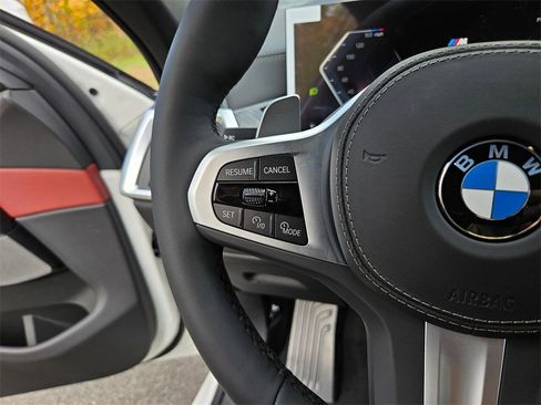 New 2026 BMW X6 xDrive40i w/ Premium Package image 11