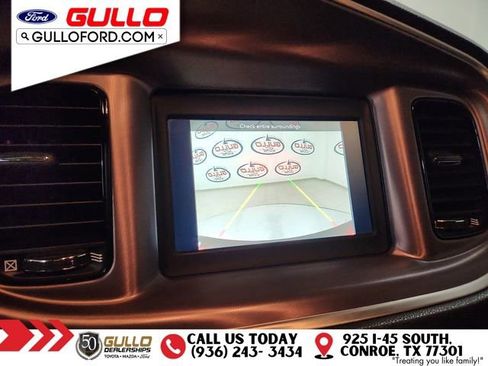 Used 2019 Dodge Charger SXT image 25