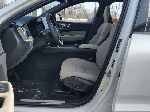 New 2026 Volvo XC60 B5 Plus w/ Protection Package Premier image 7