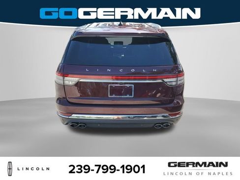 Certified 2022 Lincoln Aviator Reserve AWD/4WD image 8