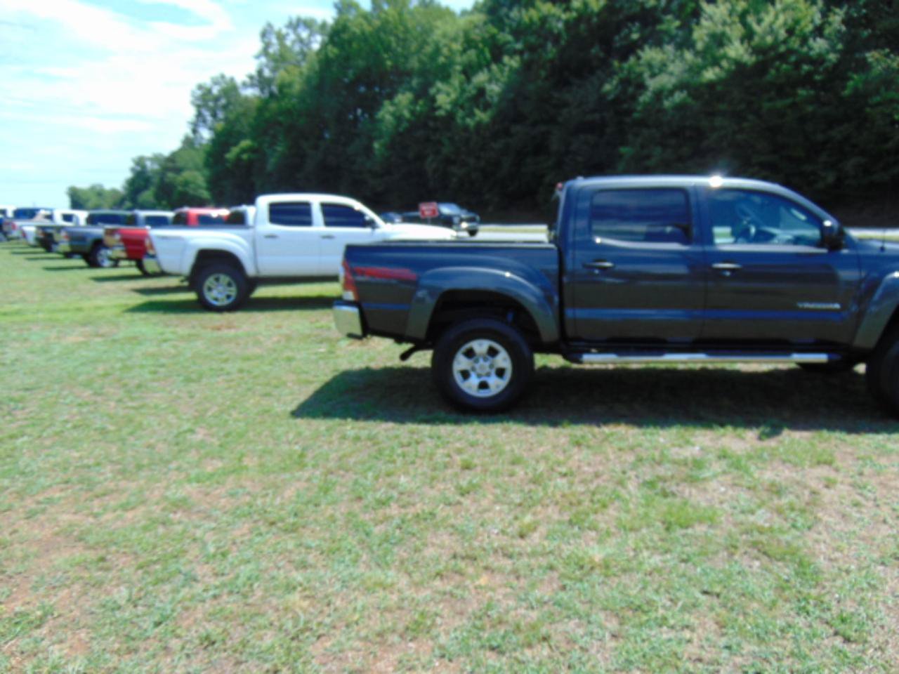 Used 2013 Toyota Tacoma 4x4 Double Cab w/ SR5 Pkg image 24