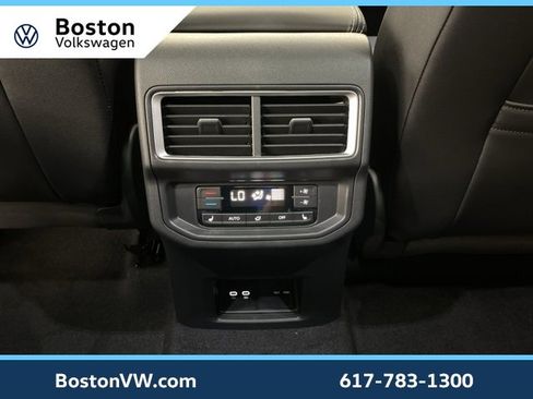 New 2026 Volkswagen Atlas SEL image 25