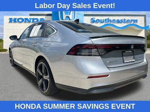 Used 2024 Honda Accord Sport image 7