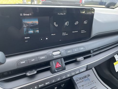 Used 2025 Kia K4 FWD image 16