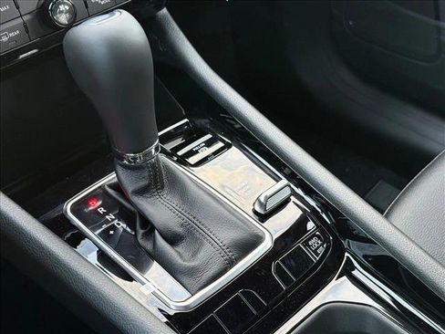 New 2026 Jeep Compass Latitude image 12