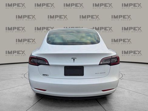 Used 2020 Tesla Model 3 Long Range image 4