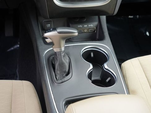 Used 2019 Dodge Durango SXT AWD/4WD image 23
