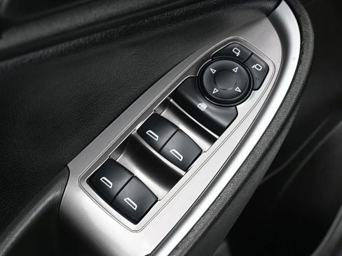 Used 2024 Chevrolet Malibu RS FWD image 14