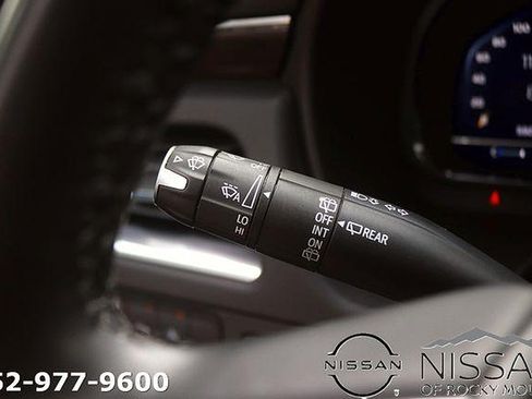 Used 2024 Chevrolet Tahoe LT RWD image 25