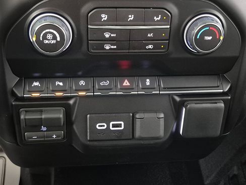 New 2026 Chevrolet Silverado 1500 W/T w/ WT Value Package image 17