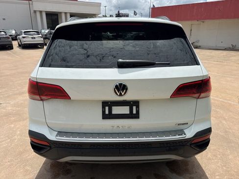 Used 2023 Volkswagen Taos S image 6