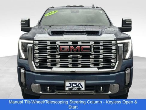 Used 2025 GMC Sierra 2500 Denali w/ Technology Package image 21