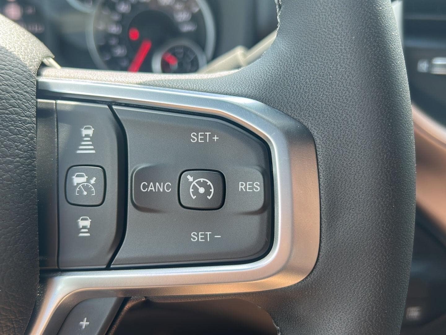 New 2026 RAM 3500 Big Horn AWD/4WD image 29