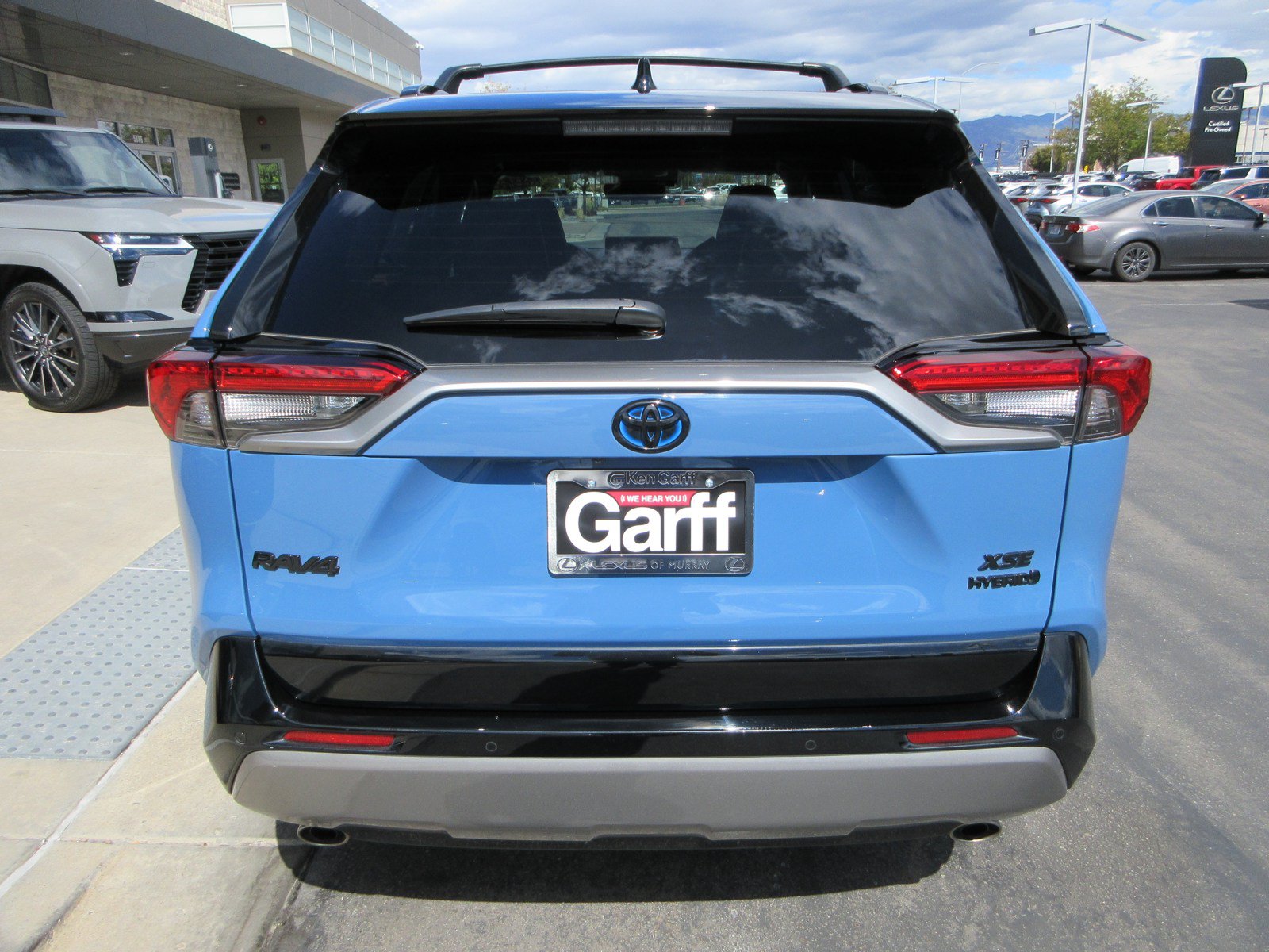 Used 2024 Toyota RAV4 XSE w/ Advanced Technology Package AWD/4WD image 7