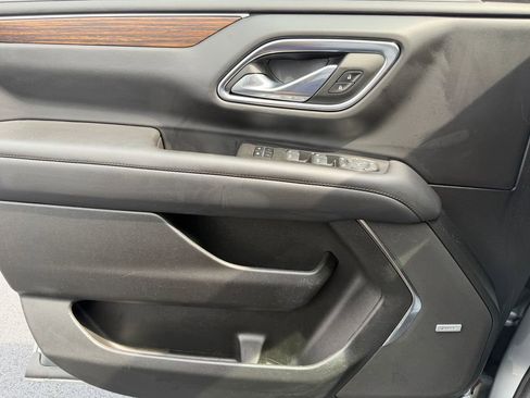 Used 2024 Chevrolet Tahoe High Country AWD/4WD image 55