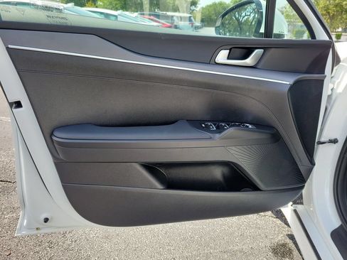 New 2026 Kia K5 LXS FWD image 8