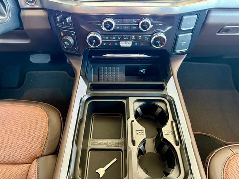 New 2026 Ford F250 King Ranch w/ Chrome Package image 28