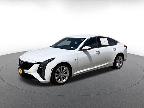Used 2026 Cadillac CT5 Premium Luxury RWD image 8
