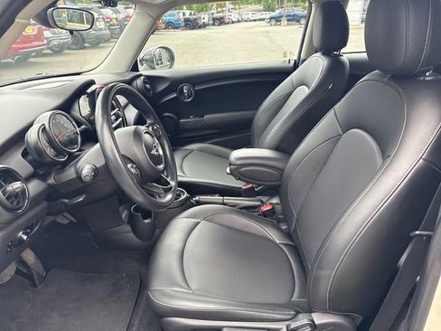 Used 2015 MINI Cooper 2-Door Hardtop FWD image 14