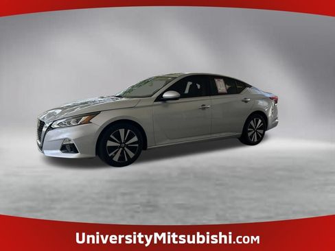 Used 2020 Nissan Altima 2.5 SL FWD image 1