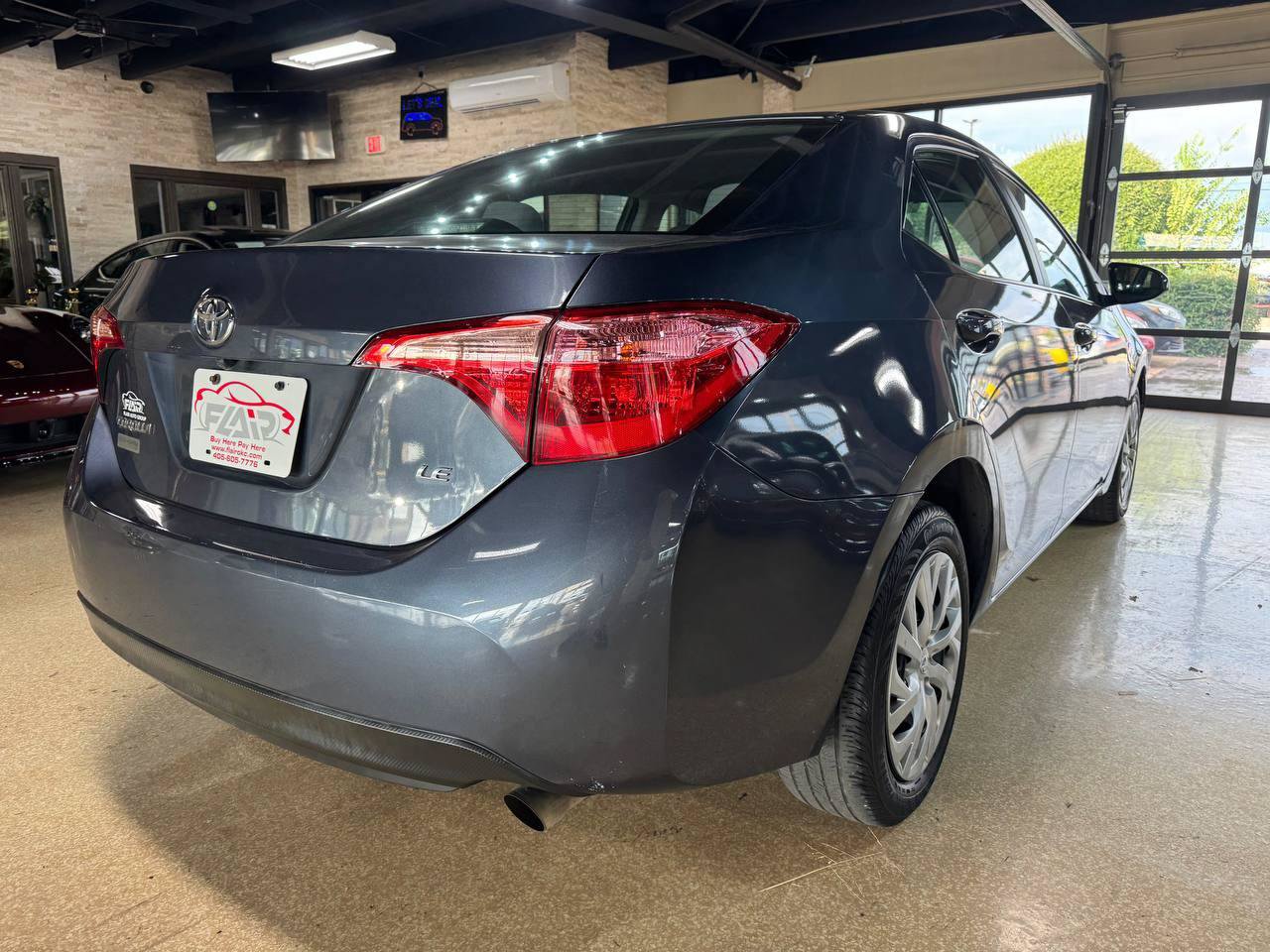 Used 2019 Toyota Corolla LE FWD image 7