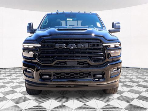 New 2026 RAM 3500 Laramie AWD/4WD image 10