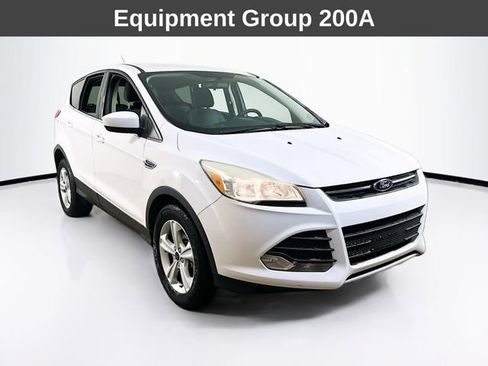 Used 2014 Ford Escape SE image 1
