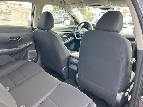New 2025 Nissan Sentra S image 38