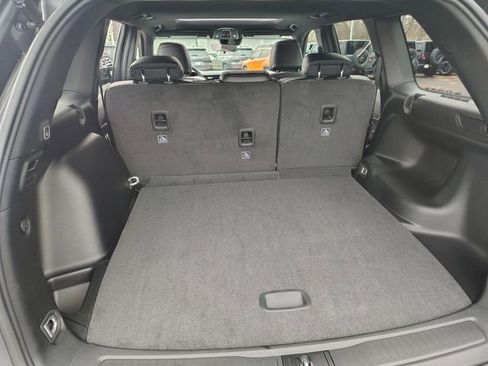 New 2025 Jeep Grand Cherokee image 32