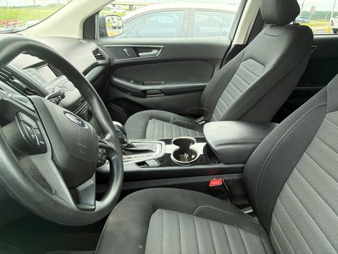 Used 2018 Ford Edge SE FWD image 15