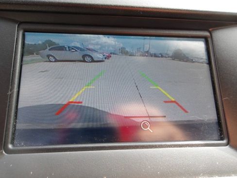 Used 2015 Ford Fusion SE FWD image 27