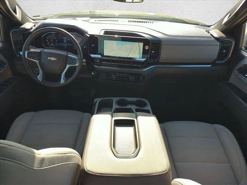 Used 2025 Chevrolet Silverado 1500 LT image 17