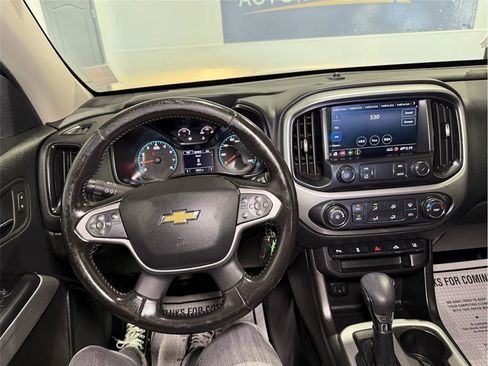 Used 2022 Chevrolet Colorado LT w/ Fleet Safety Package image 33