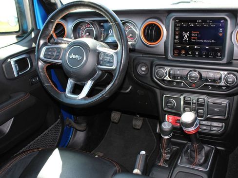 Used 2021 Jeep Gladiator Mojave AWD/4WD image 8
