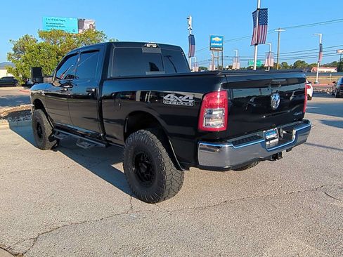 Used 2024 RAM 3500 Tradesman w/ Chrome Appearance Group AWD/4WD image 6