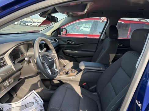 Certified 2023 GMC Acadia SLE image 12