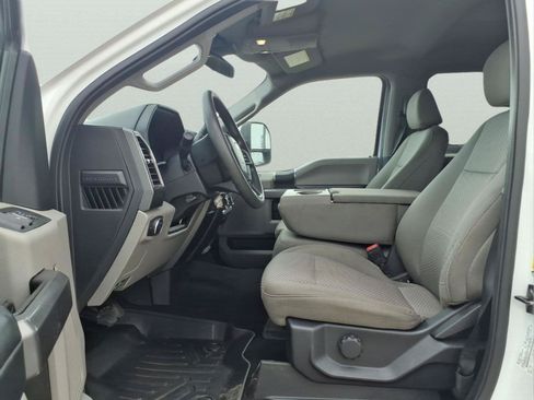 Used 2021 Ford F250 XLT AWD/4WD image 17