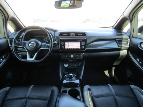 Used 2019 Nissan Leaf SL w/ SL Technology Package image 10