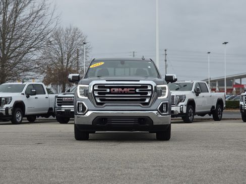 Used 2022 GMC Sierra 1500 SLT w/ SLT Premium Package image 2