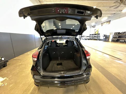 Used 2023 Nissan Rogue SL w/ SL Premium Package image 33