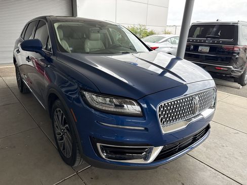 Used 2020 Lincoln Nautilus Reserve w/ Equipment Group 201A AWD/4WD image 3