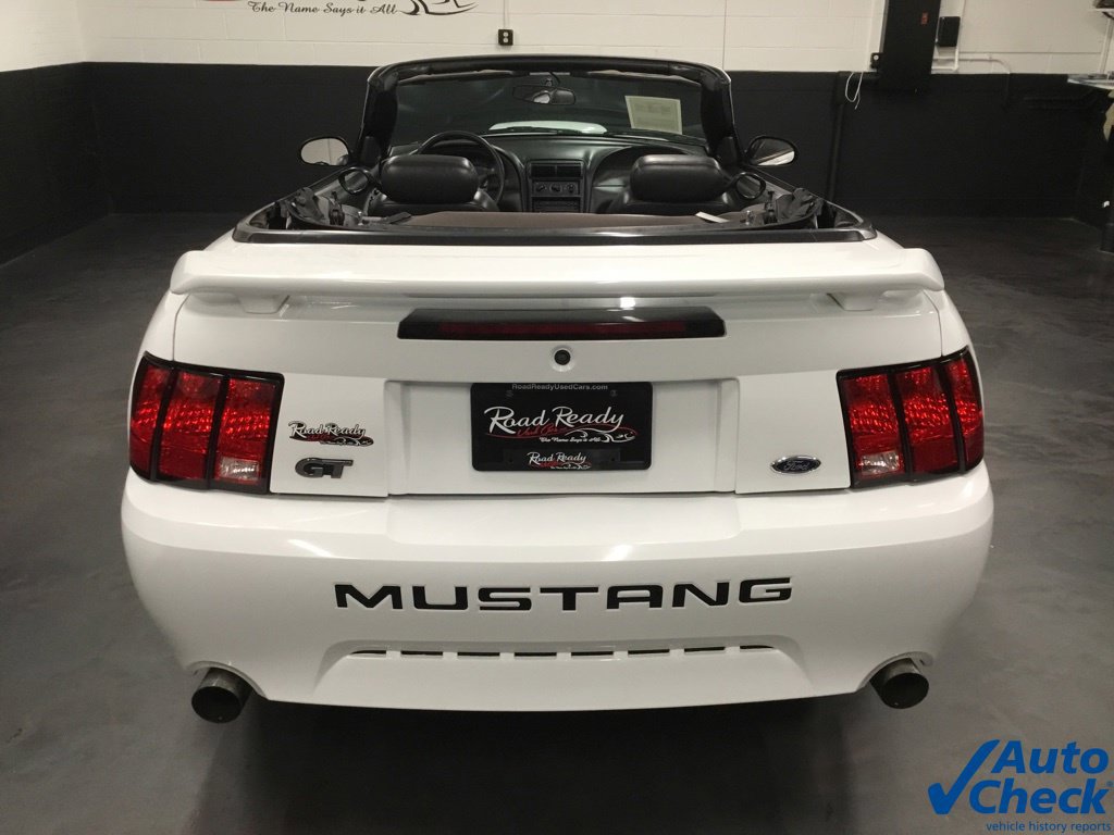 Used 2003 Ford Mustang GT RWD image 9