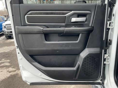 Used 2024 RAM 2500 Big Horn image 11