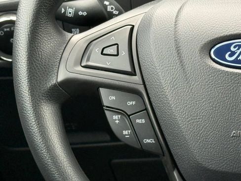 Used 2024 Ford Edge SE AWD/4WD image 23