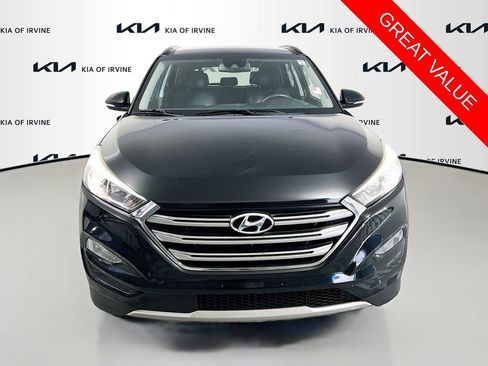 Used 2017 Hyundai Tucson Limited w/ Limited Ultimate Package 03 FWD image 2